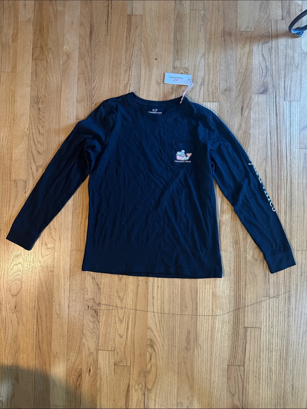 Vineyard Vines Black Pocket Tee with Whale Graphic